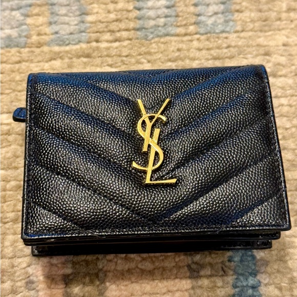 Yves Saint Laurent Black Textured Wallet with Gold Logo - Picture 7 of 8